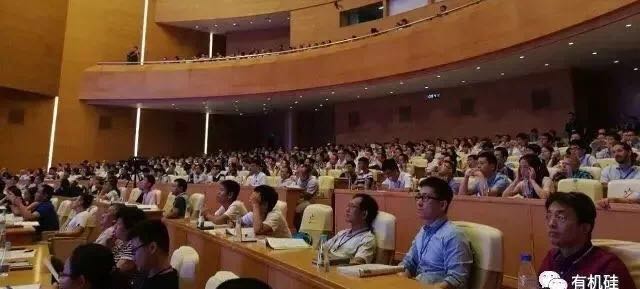 <a href='http://www.glhtxny.com/Products/zhonghaojianzhenqiu.html' class='keys' title='點(diǎn)擊查看關(guān)于硅膠制品的相關(guān)信息' target='_blank'>硅膠制品</a> 硅膠制品